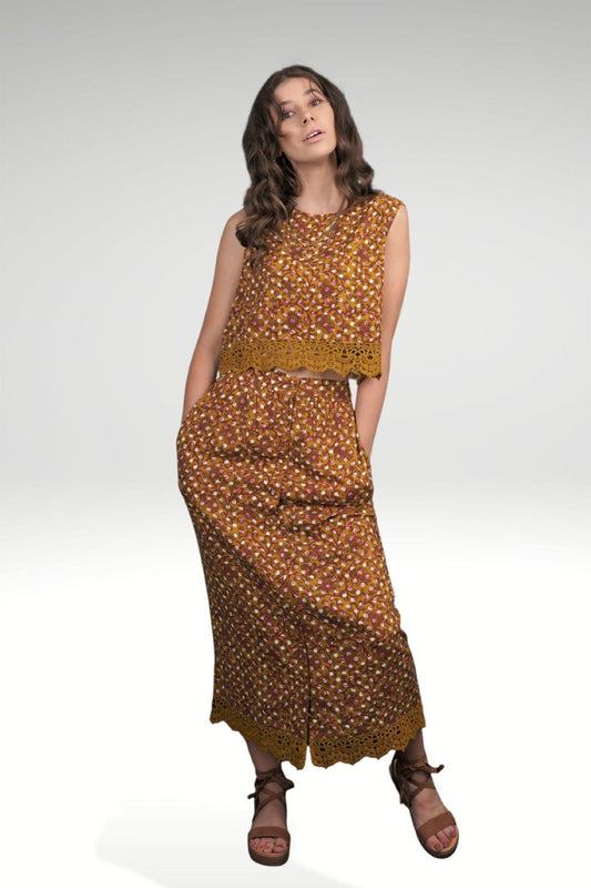 AZALEA FLORAL POLKA TOP - zohaonline