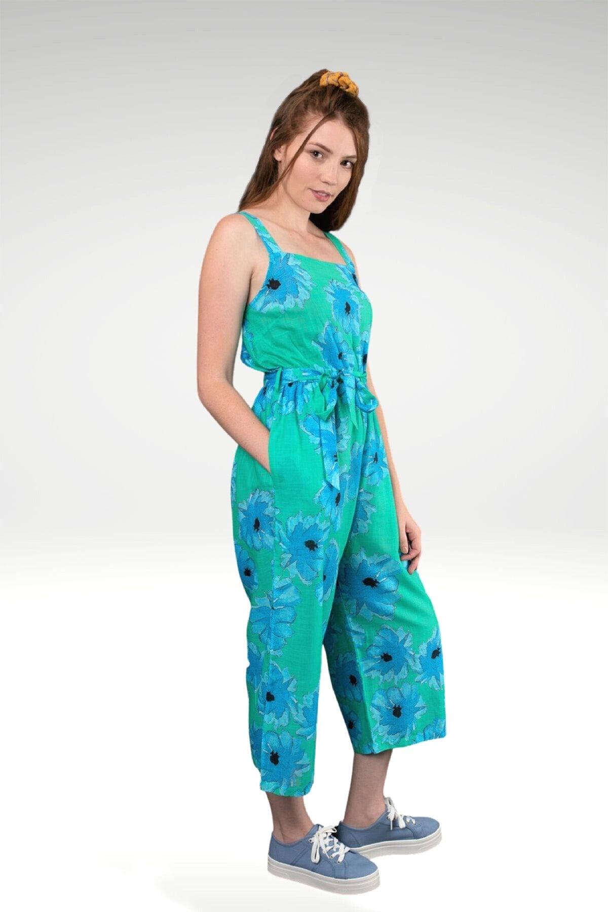 SIDE VIEW OF LARA FLORAL JUMPSUIT WITH POCKETS - MINT VERSION - zohaonline
