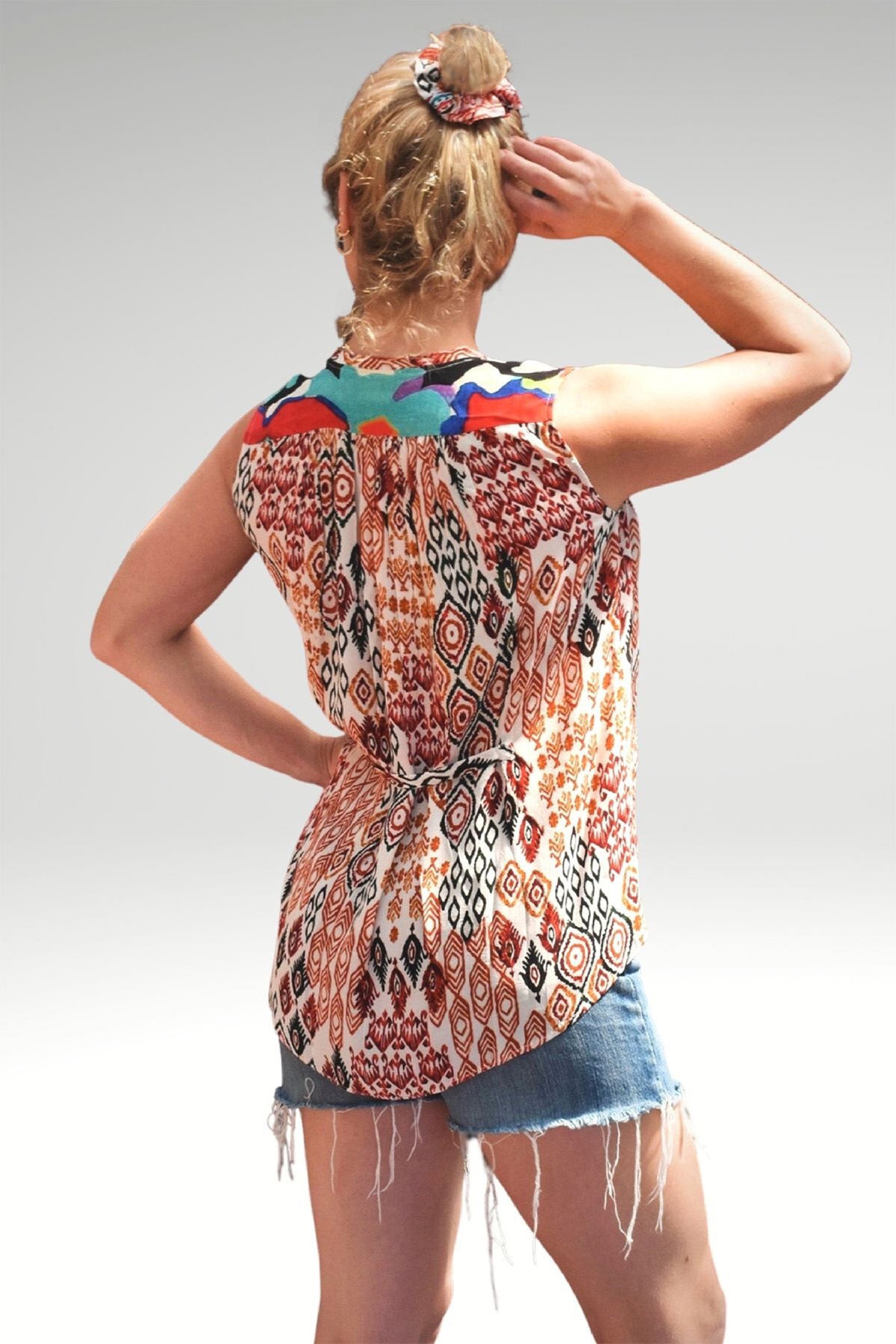 BACK VIEW ON MODEL FOR ATZI PRINTED SLEEVELESS TOP - zohaonline