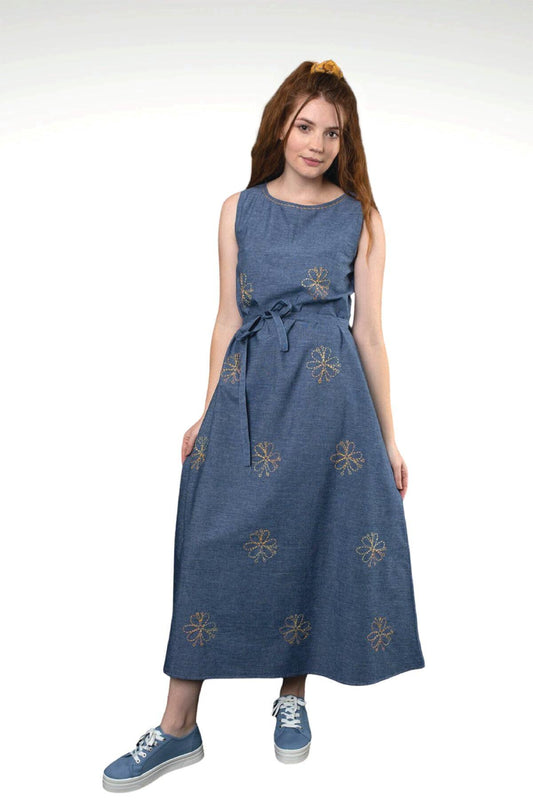 ESHE EMBROIDERED CHAMBRAY DRESS - zohaonline